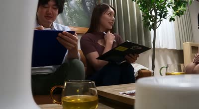 MEYD-990 カップルエステ盜撮NTR 彼氏が寢ている隣で絶頂させられたワタシ。（レズプレイあり）